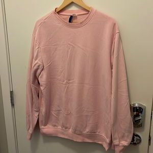 pink sweatshirt